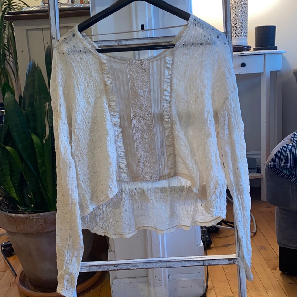 FREE PEOPLE cream lace top long sleeve size S